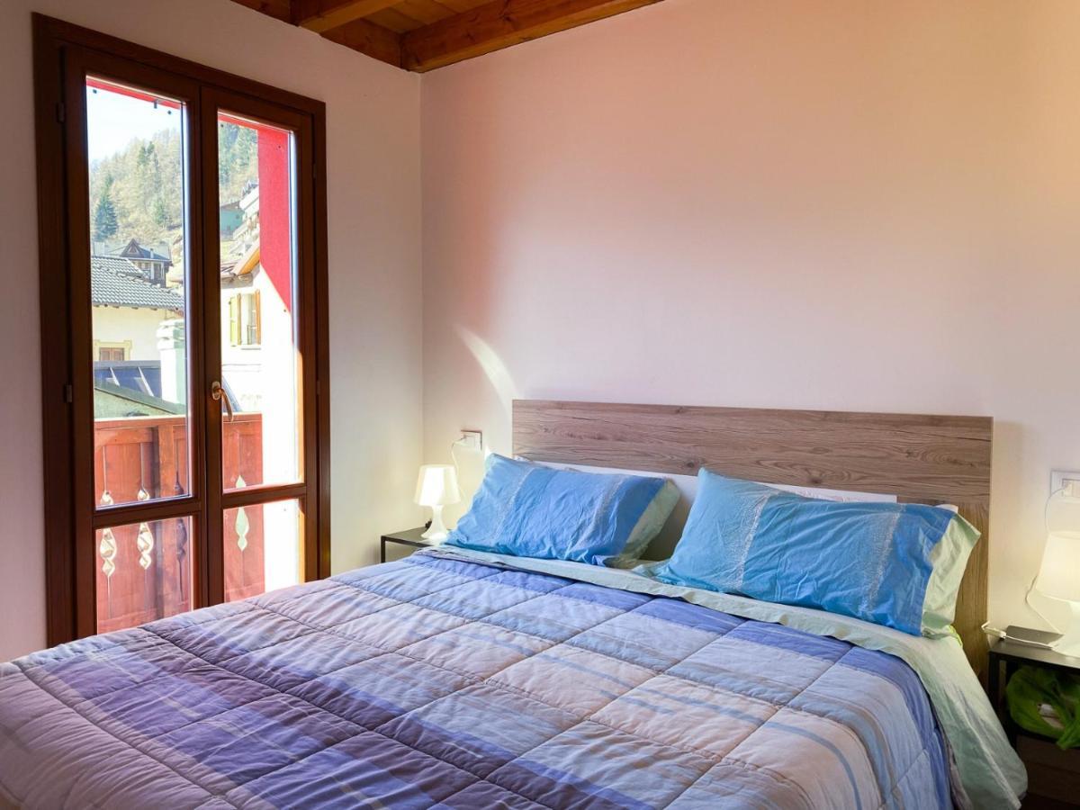 Mansarda Corno D'Aola Apartment Ponte Di Legno Luaran gambar
